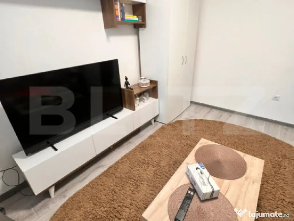 Apartament 2 camere decomandat+balcon 