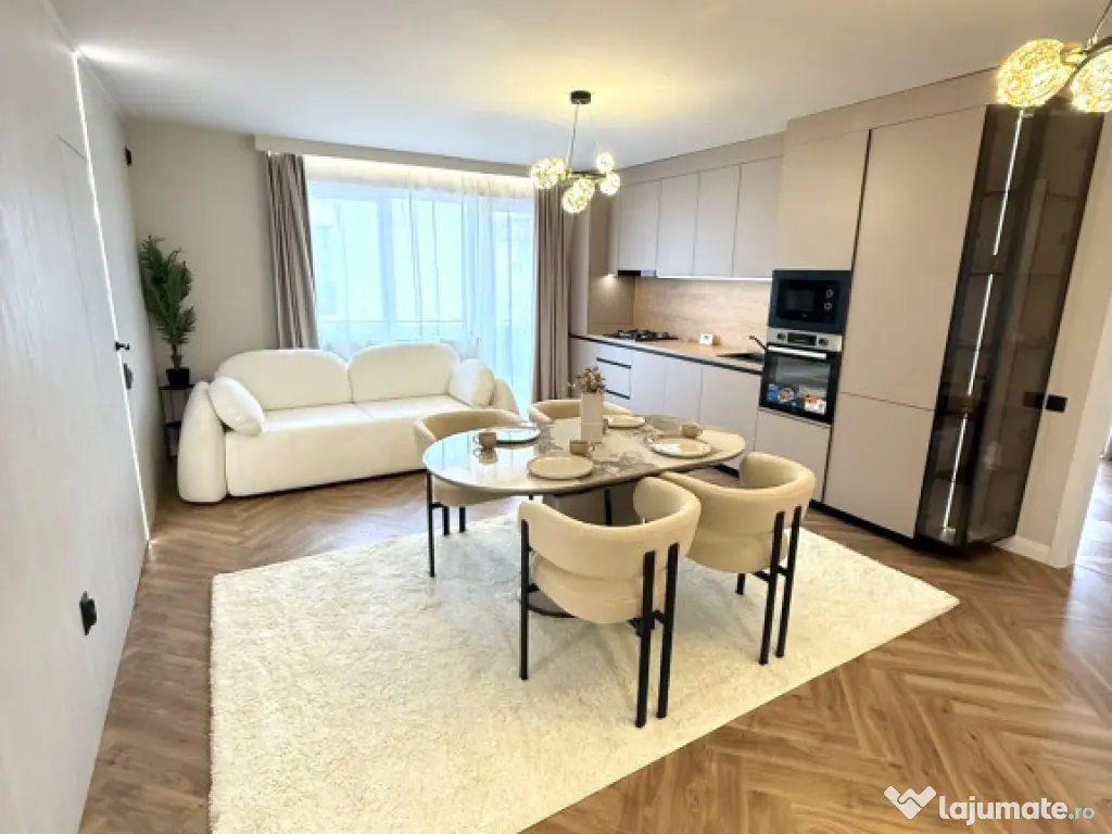 P.F vând apartament 3 camere Florești, Cetății, două băi, bloc cu lift 