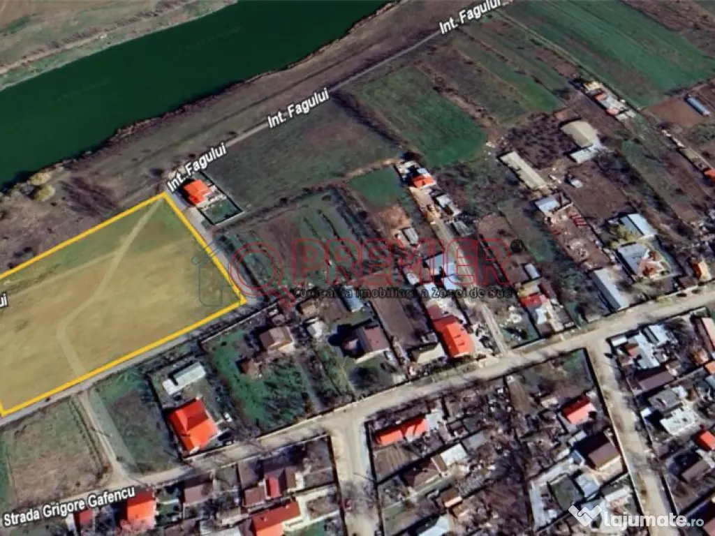 Teren intravilan pe malul lacului Fundulea 