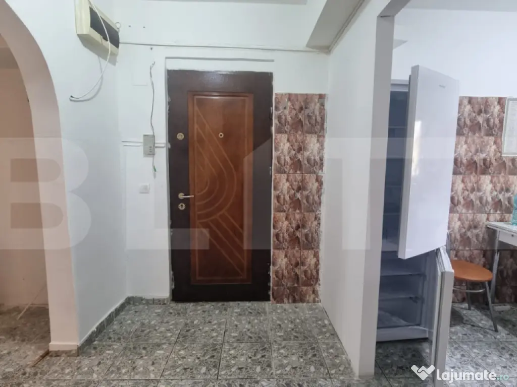 Apartament 3 camere 56 mp Lipovei 