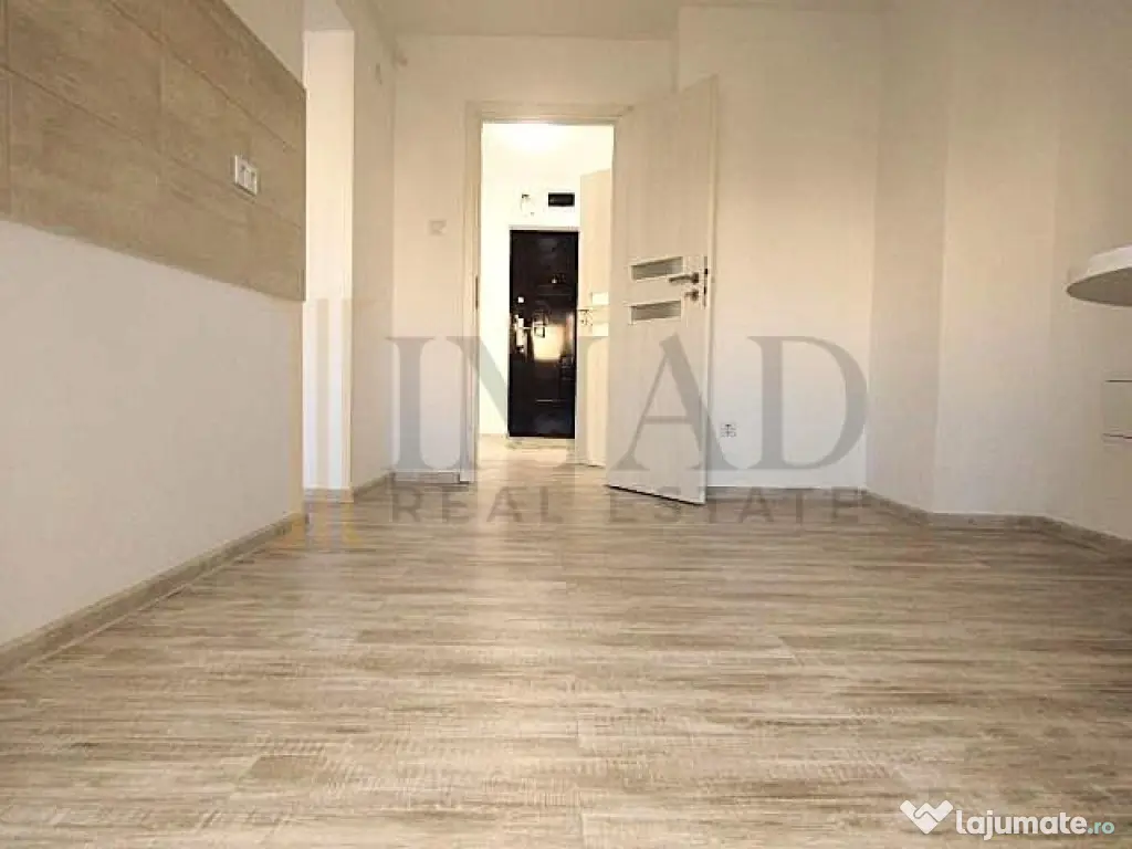 Apartament et 1, 4 cam 125 mp, complet renovat in Targovist 
