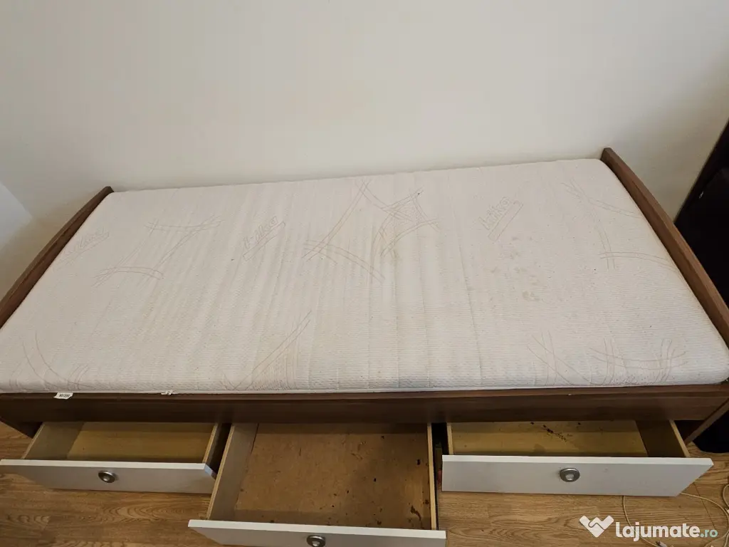 Pat pentru o persoana 