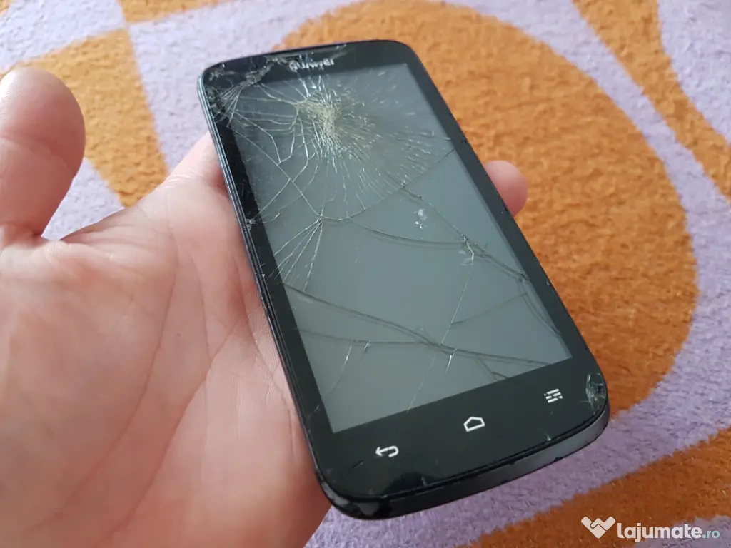 Huawei Ascend pentru piese. 