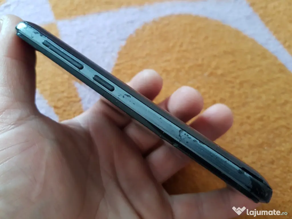 Huawei Ascend pentru piese. 