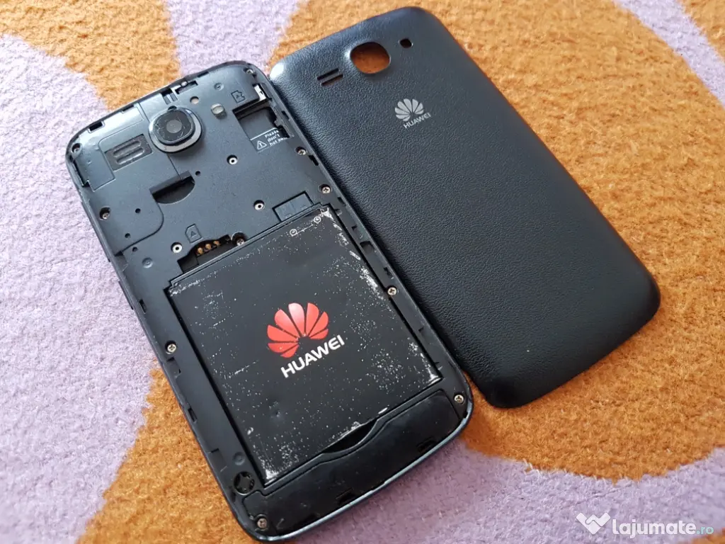 Huawei Ascend pentru piese. 