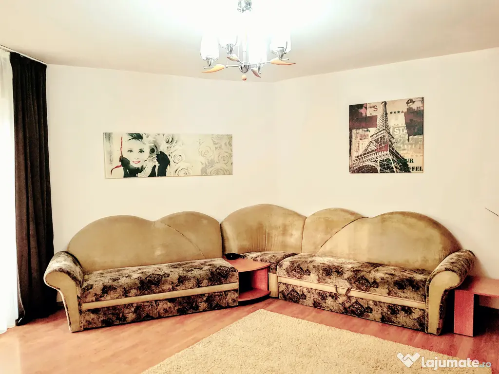 Apartament 2 camere decomandat Piața Mihai Viteazul - Vedere Bulevard 