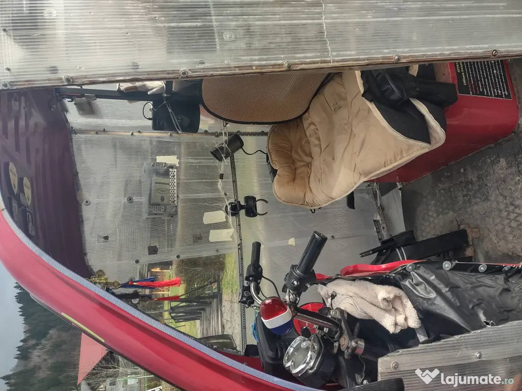 Vând triciclu volta 