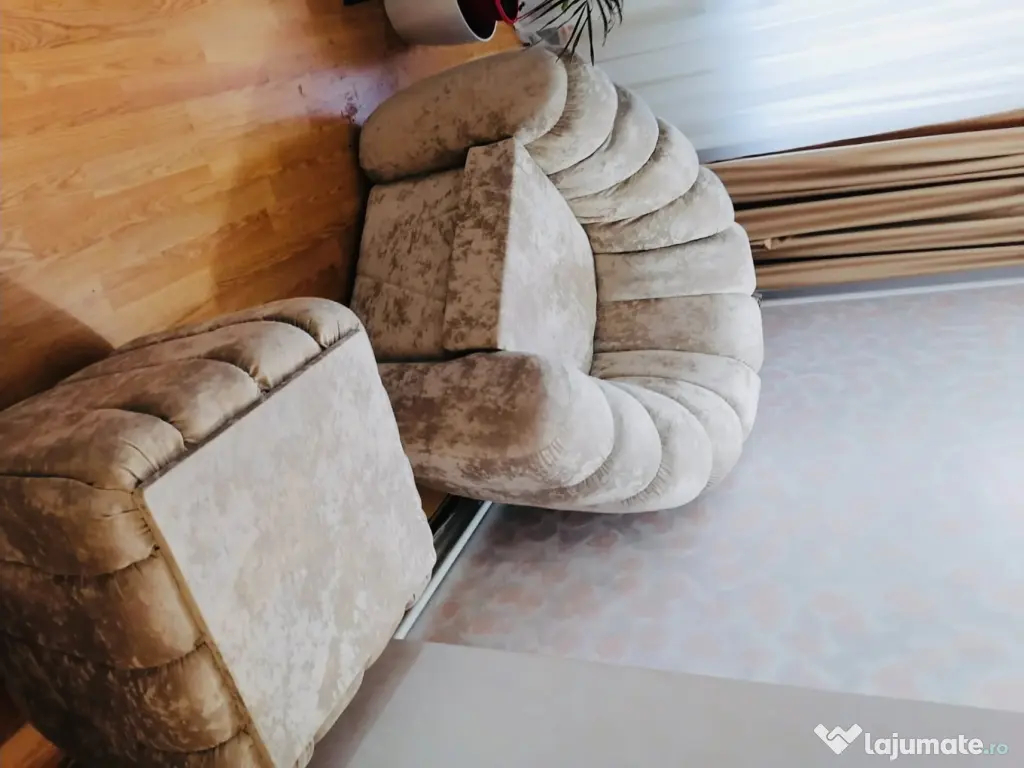 Set 2 fotolii și măsuță