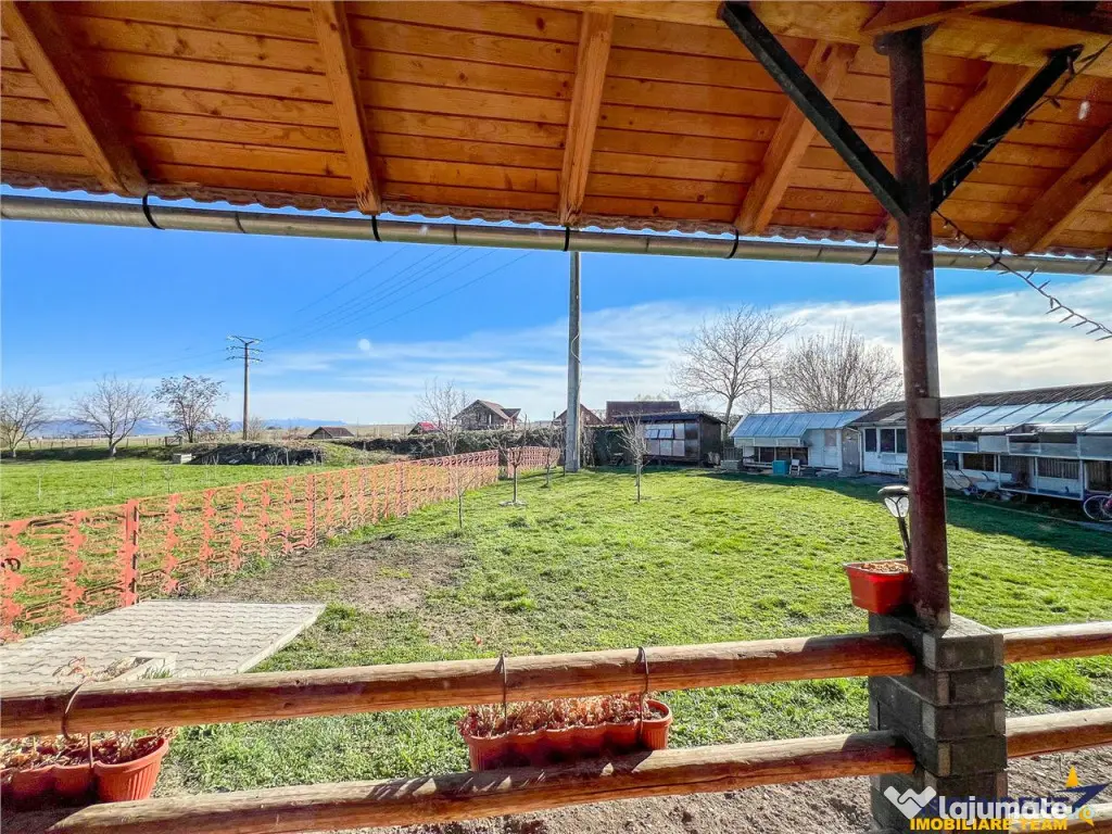 Film Tur 3D! Refugiu idilic la Arcus: confort modern imbrati 