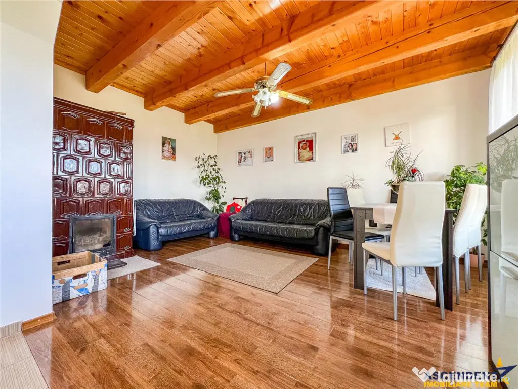 Film Tur 3D! Refugiu idilic la Arcus: confort modern imbrati 