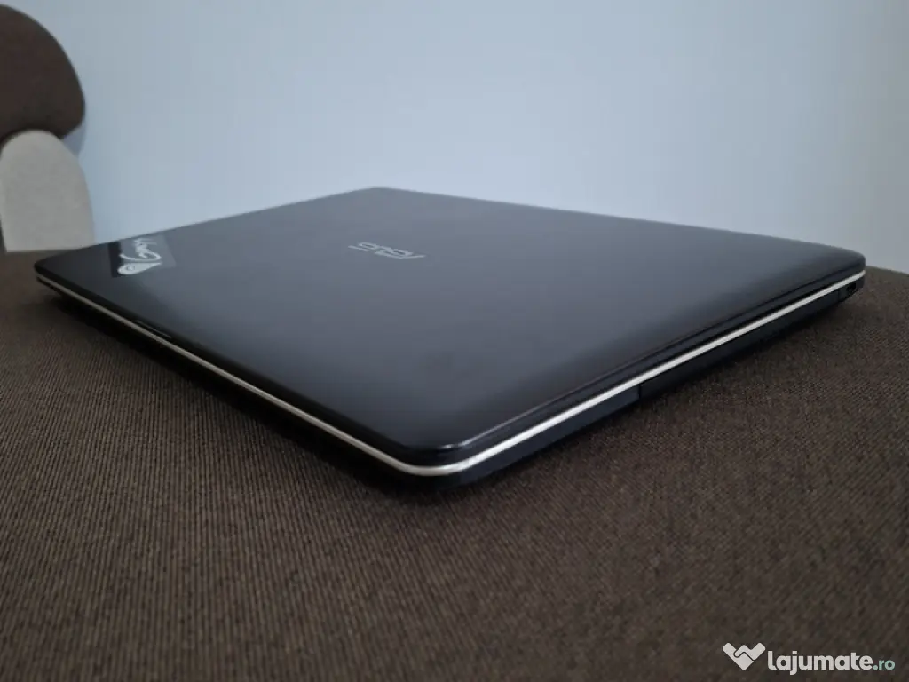 Laptop Asus X541U