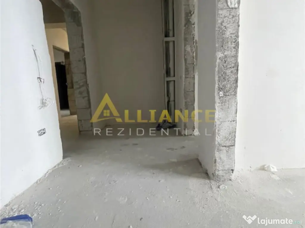 Garsoniera decomandata, 36 mp – 15 min metrou Aparatori... 