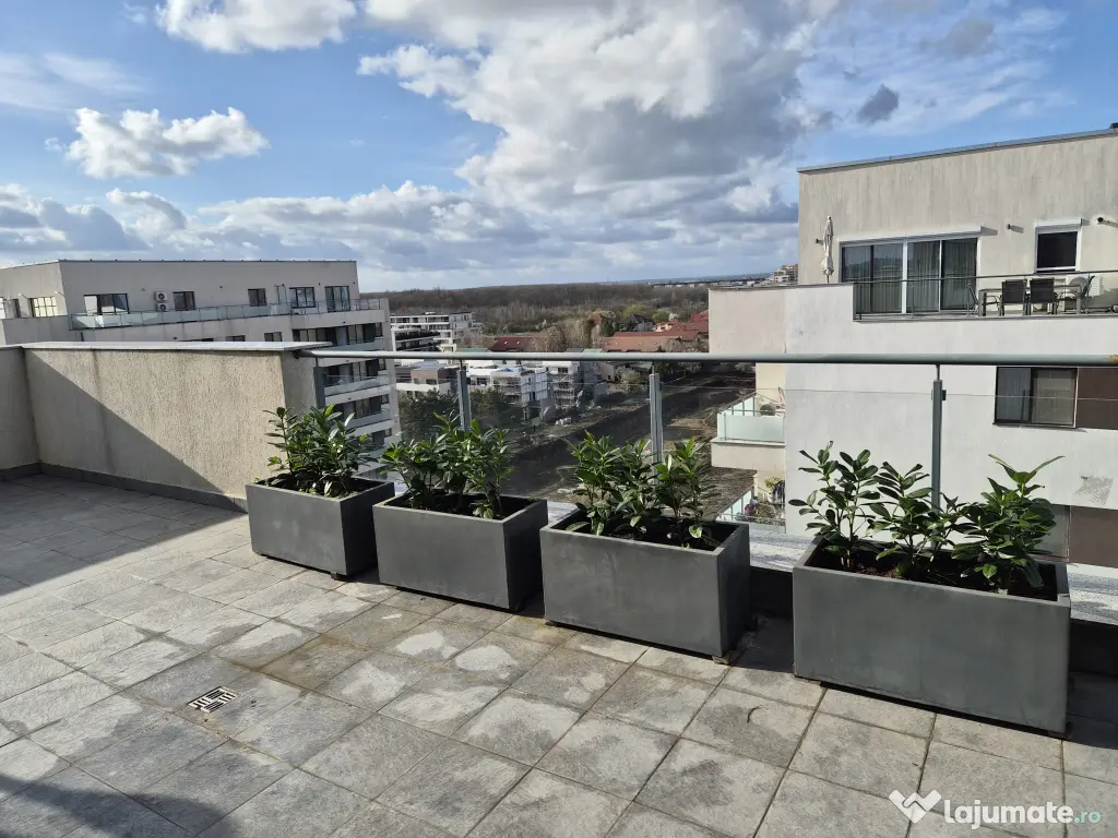 Inchiriez penthouse zona Pipera 