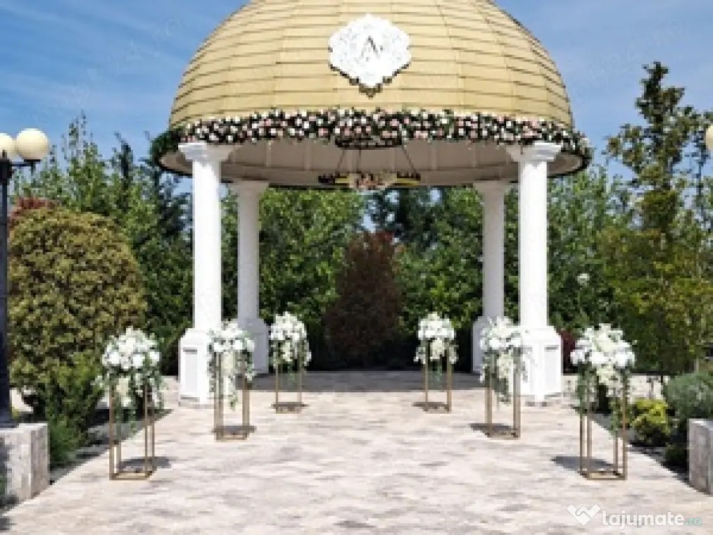 Stalpi coloane aranjamente florale evenimente