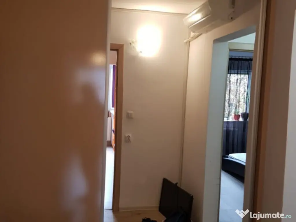 CAROL DAVILA 2 cam. cf1, dec, et.3/4 la 65900 euro