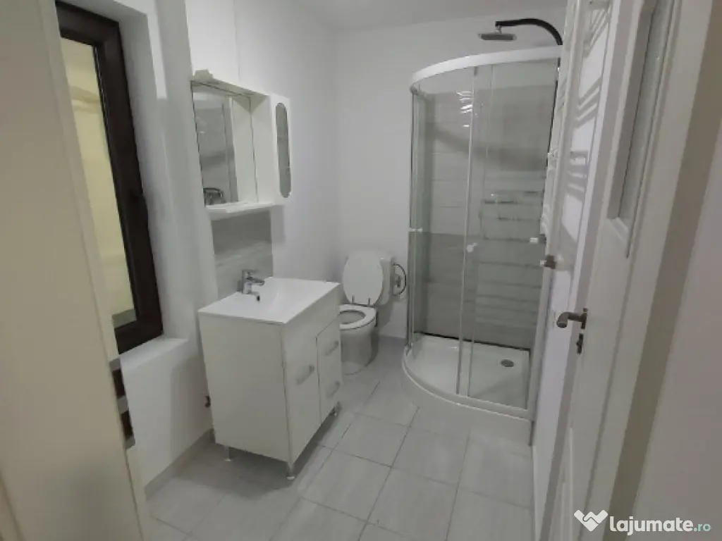 Zona Piata Victoriei - Buzesti vila 7 camere