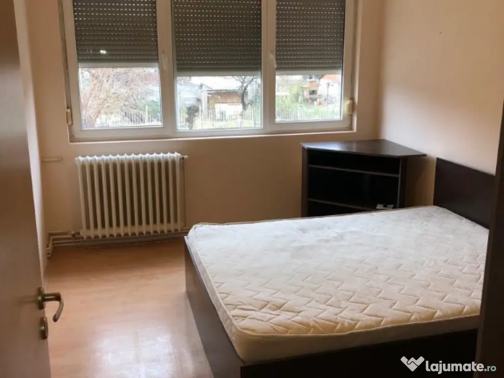 Apartament 3 camere zona soarelui 