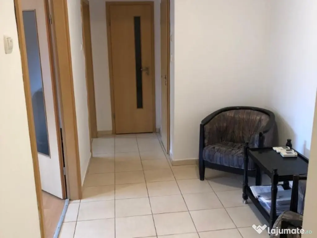 Apartament 3 camere zona soarelui 