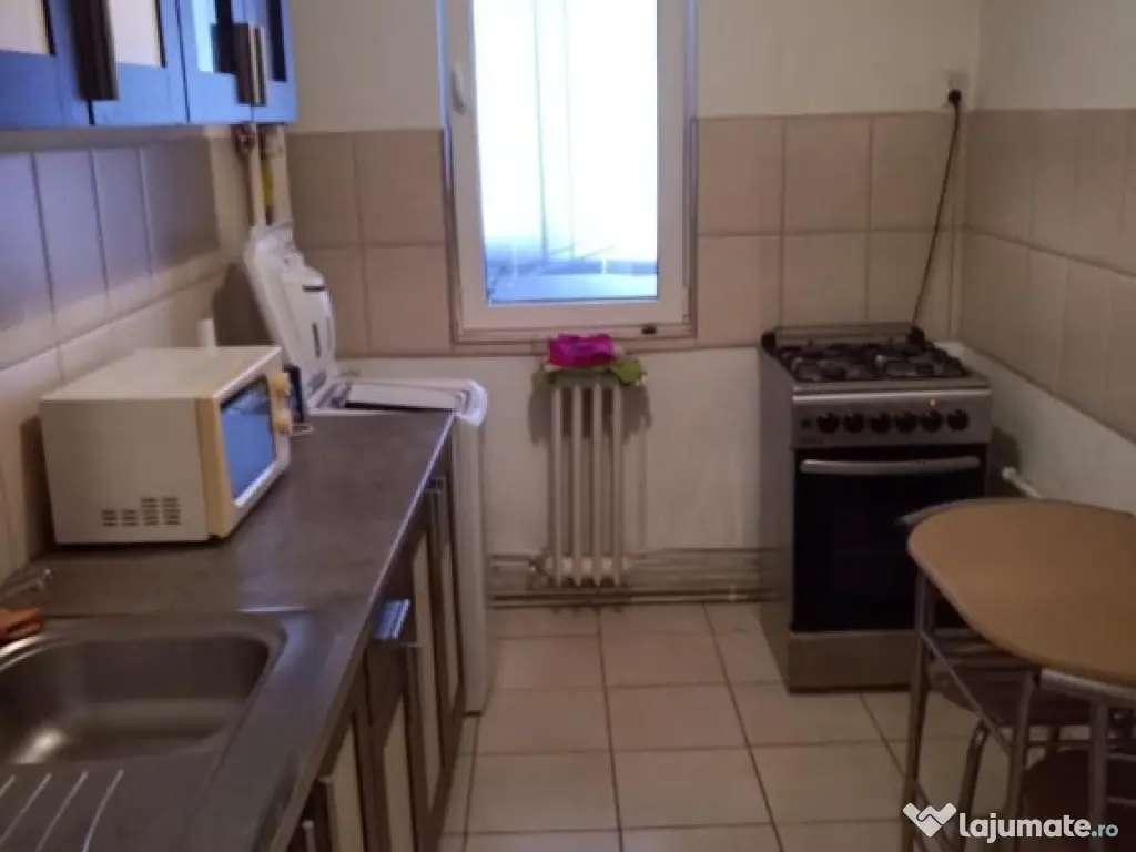 Apartament 3 camere zona soarelui 