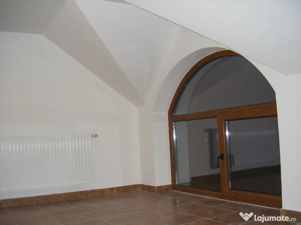 Casa 7 cam. zona Subcetate - ID : RH-6274-property