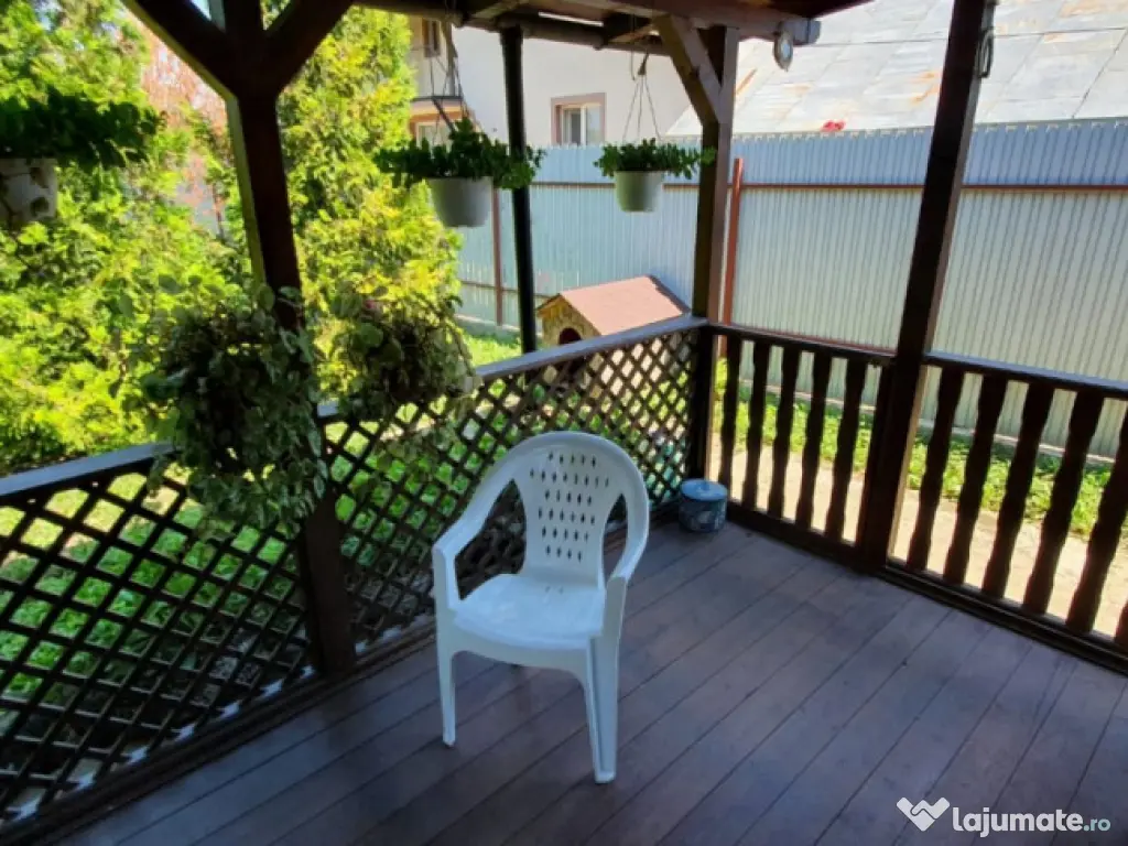 Cocorastii Colt intravilan 1381 mp , stradal, intre case la