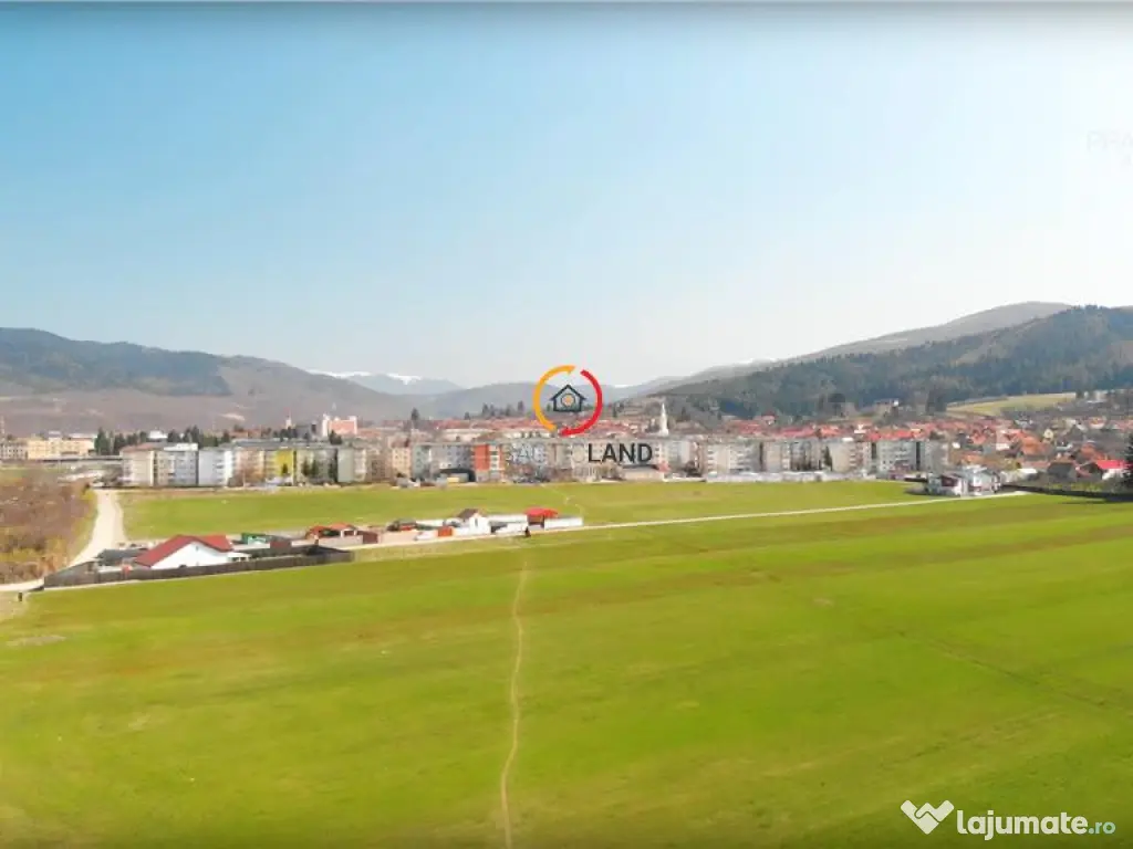 Teren intravilan zona deosebita!