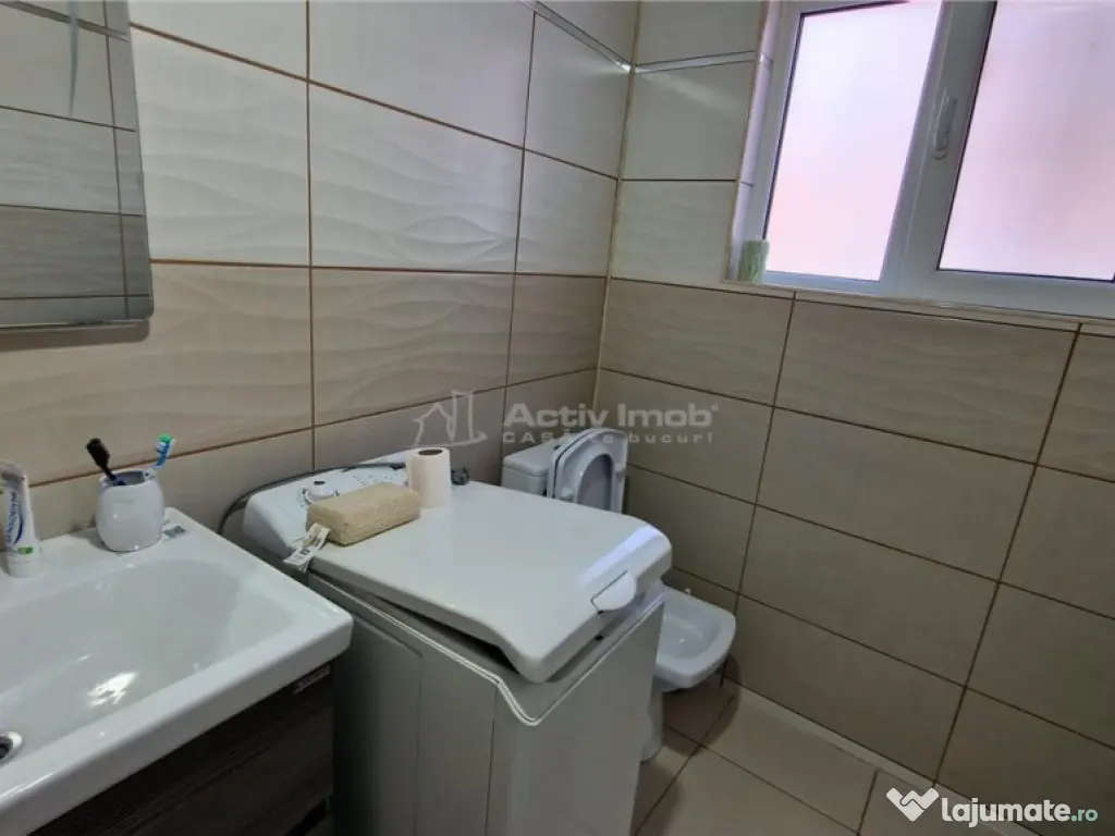 Resita Casa 7 Incaperi Parter,Etaj, Zero investitii