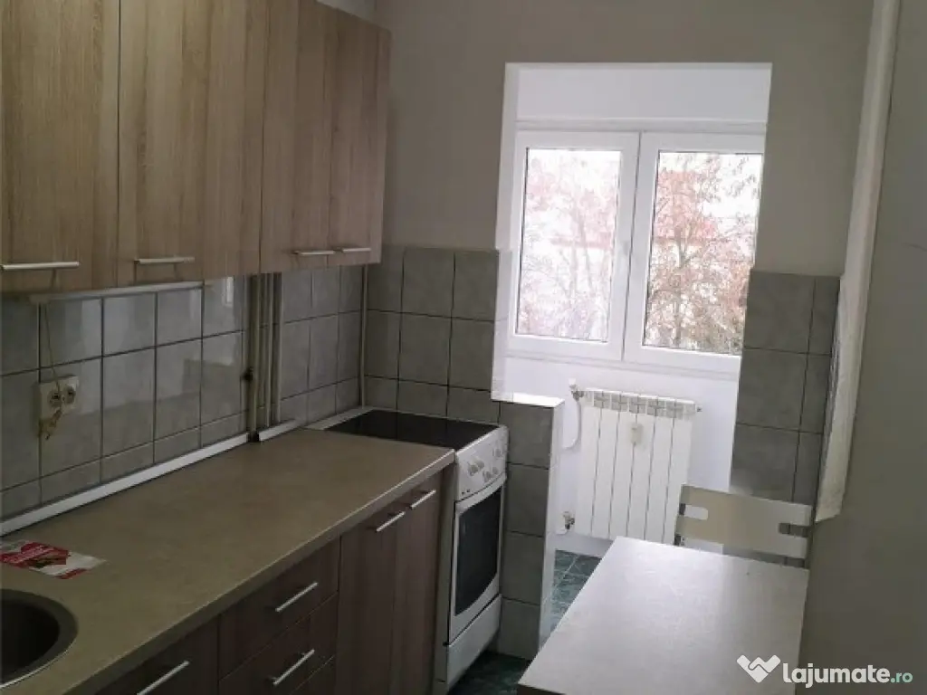 Apartament o camera zona Garii 