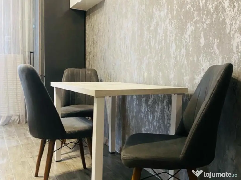 Apartament cu 2 camere de inchiriat in zona Dambul Rotund