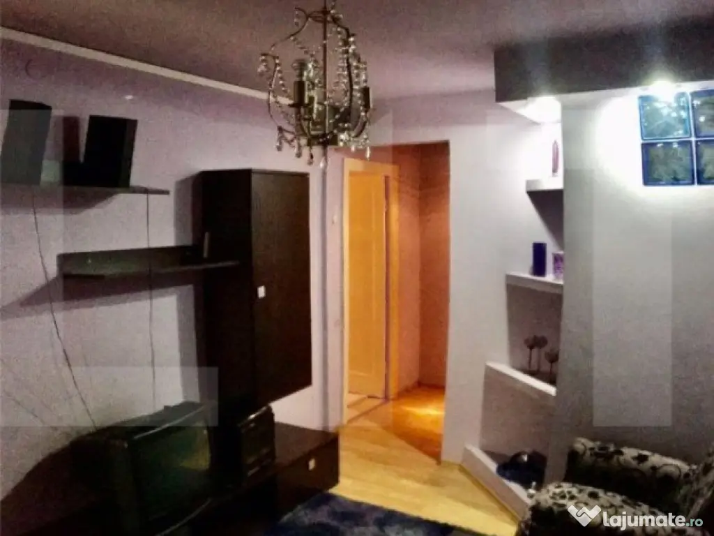 Apartament 3 camere, 46,88 mp, Central
