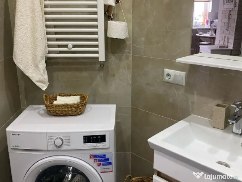 Inchiriez apartament cu 1 camera in zona Manastur