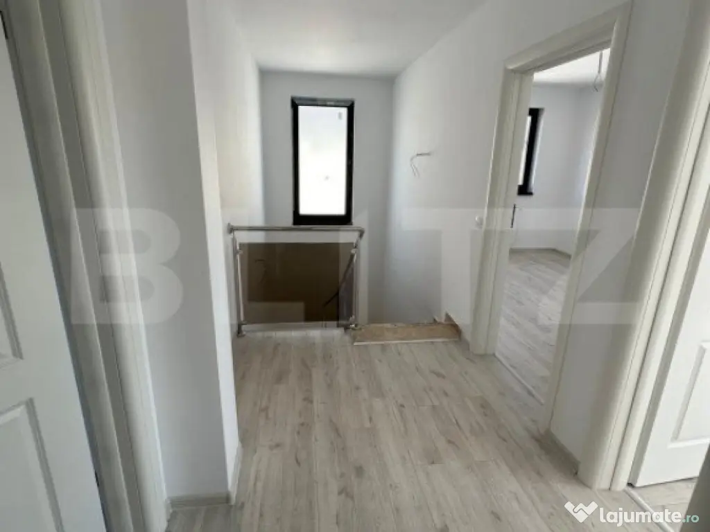 Vila cu 5 camere, 3 bai, 142mp in Ostratu/Corbeanca