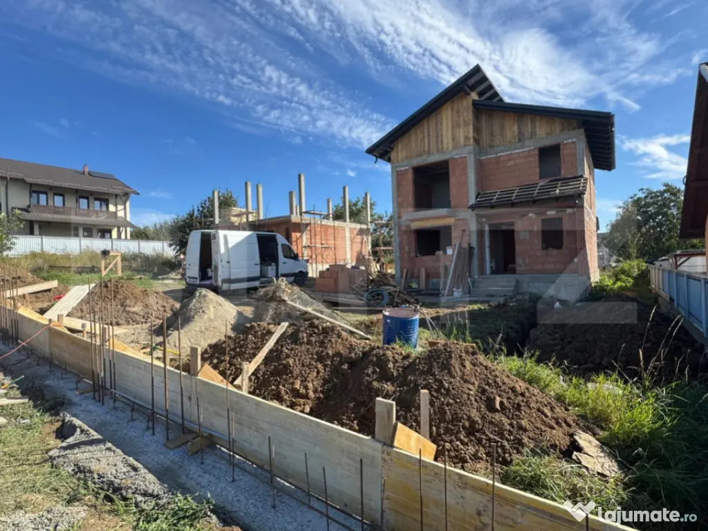 Casa moderna individuala, 100 mp utili, zona Burdujeni