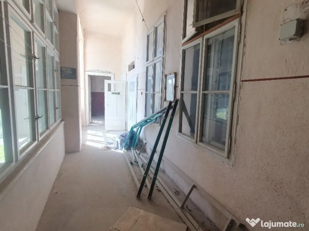 Apartament 5 camere zona Centrala - ID : RH-40460-property 