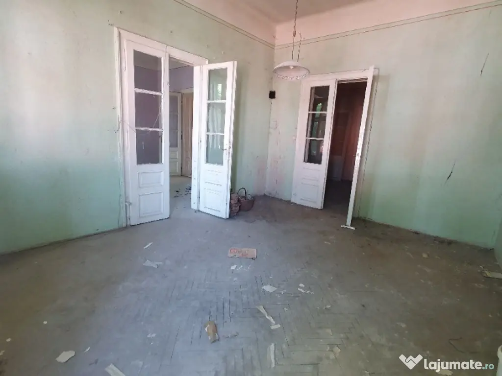 Apartament 5 camere zona Centrala - ID : RH-40460-property 