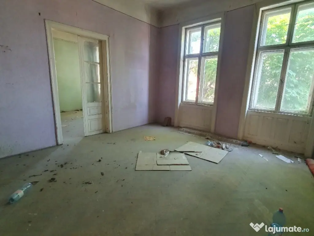 Apartament 5 camere zona Centrala - ID : RH-40460-property 