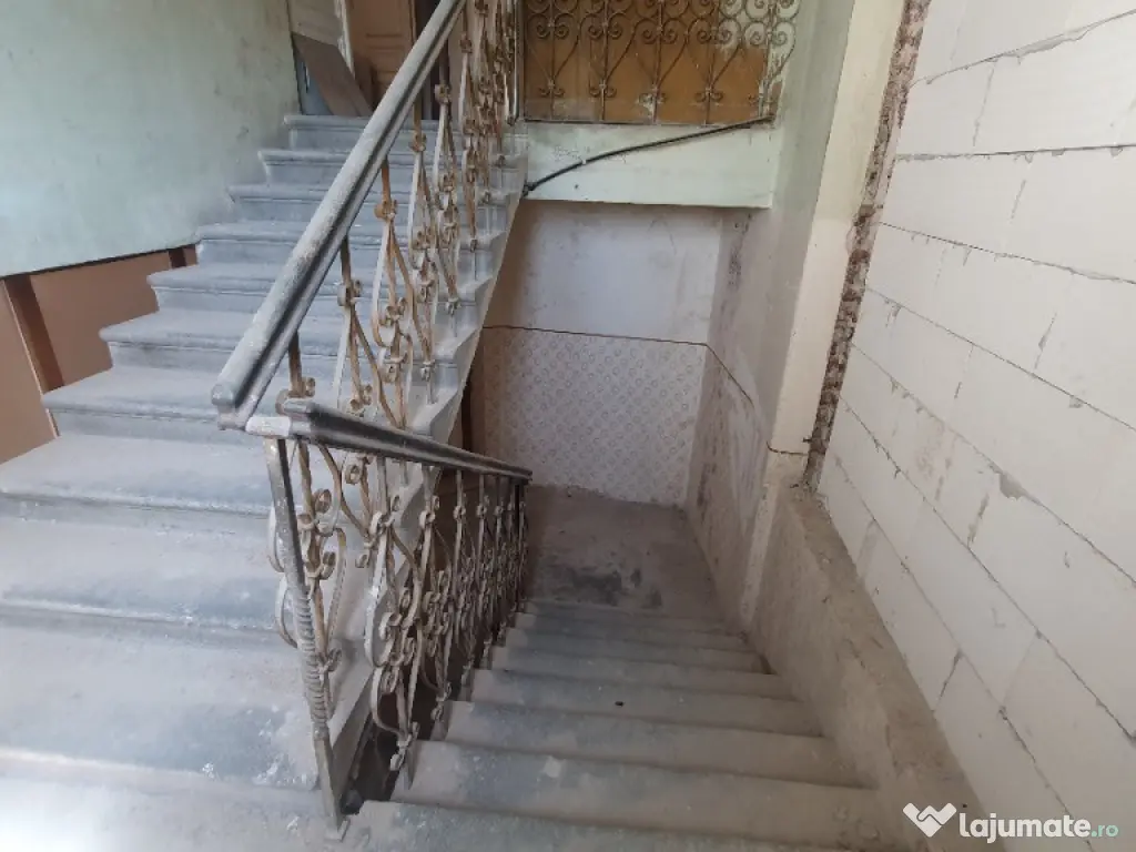 Apartament 5 camere zona Centrala - ID : RH-40460-property 