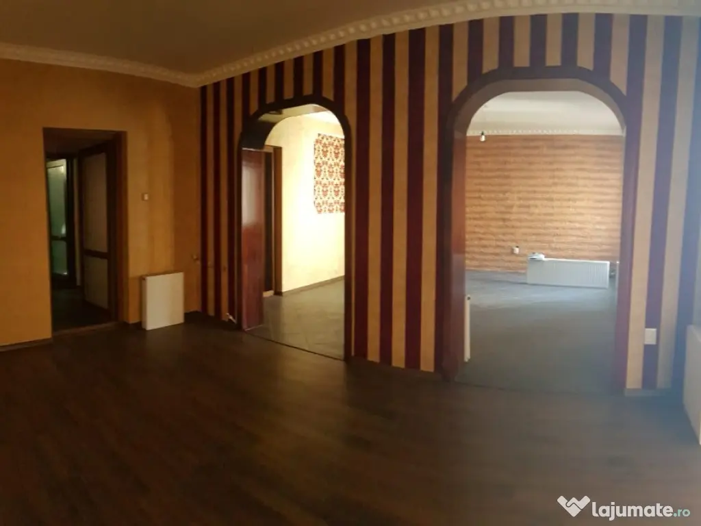 Casa P+1 zona Garii -Rosiori 