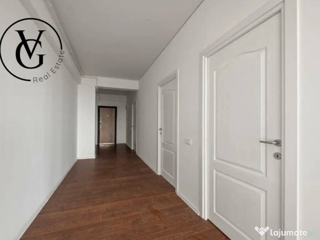 Apartament 3 camere Mamaia-Sat - vedere frontala lac 