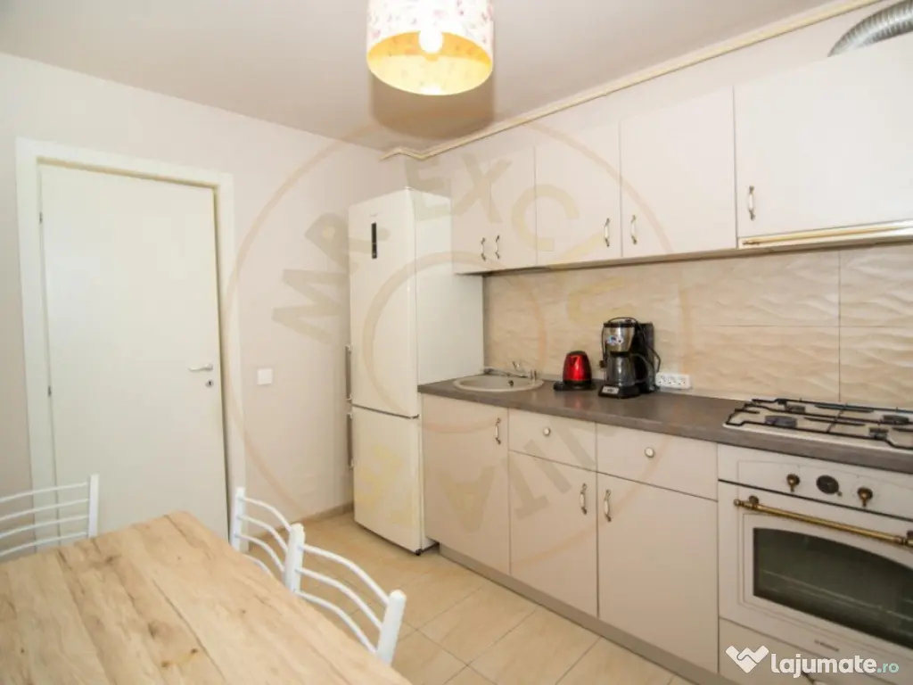 Apartament 3 camere de inchiriat Balcescu Residence. Comisio 