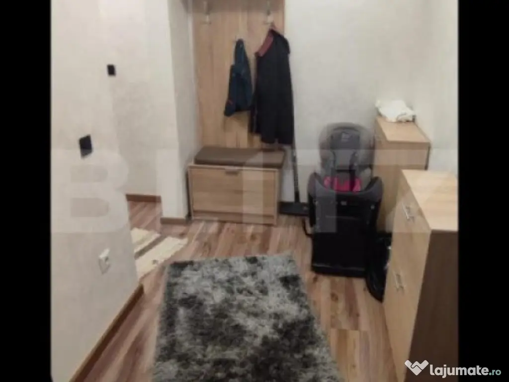 Garsoniera spatioasa, cu dressing