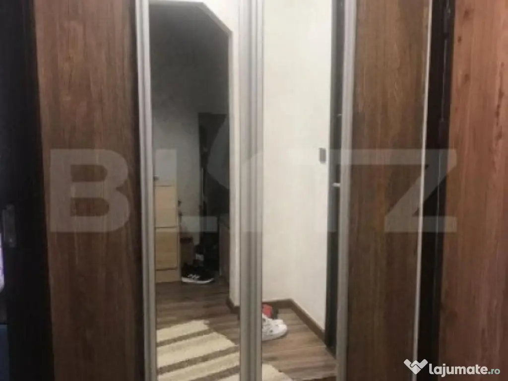 Garsoniera spatioasa, cu dressing