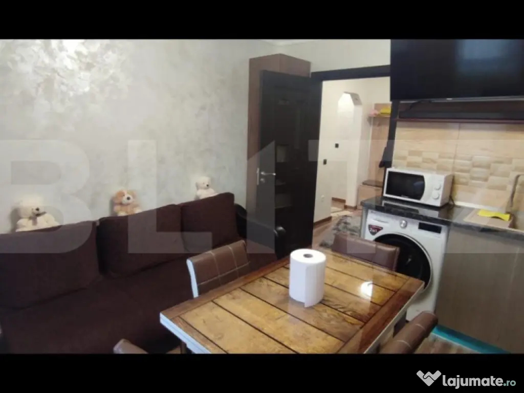 Garsoniera spatioasa, cu dressing