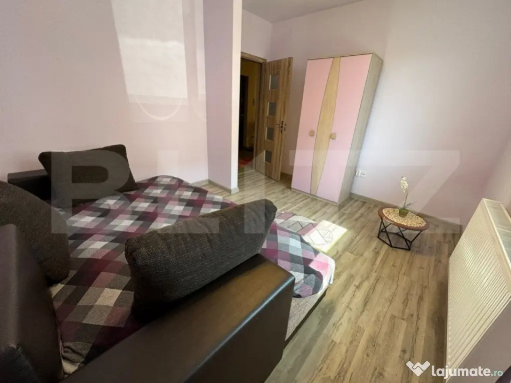 Apartament 2 camere, decomandat, 50 mp, parcare, zona Terra