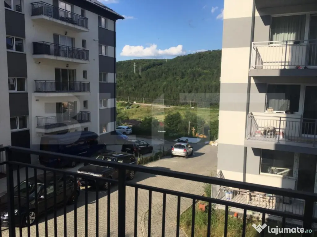 Apartament 2 camere, 55 mp, Valea Garboului, loc de parcare