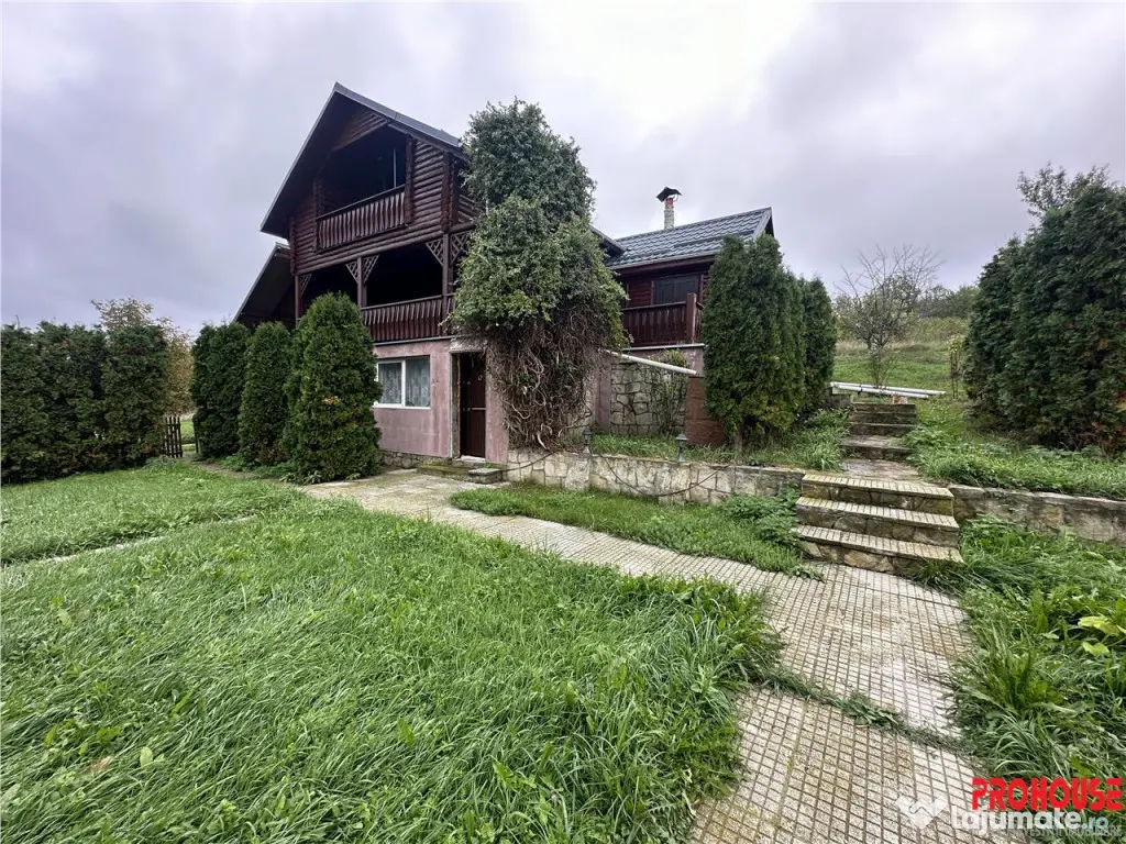 Vila de vacanta - D P M - teren 6.226mp 