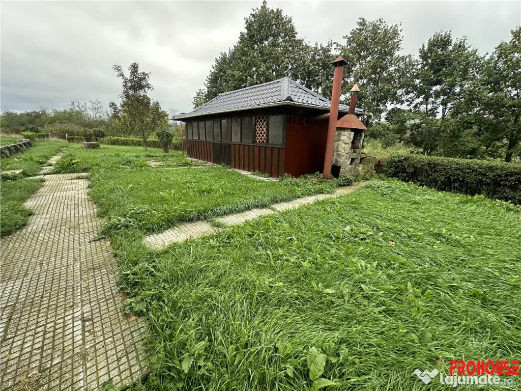 Vila de vacanta - D P M - teren 6.226mp 