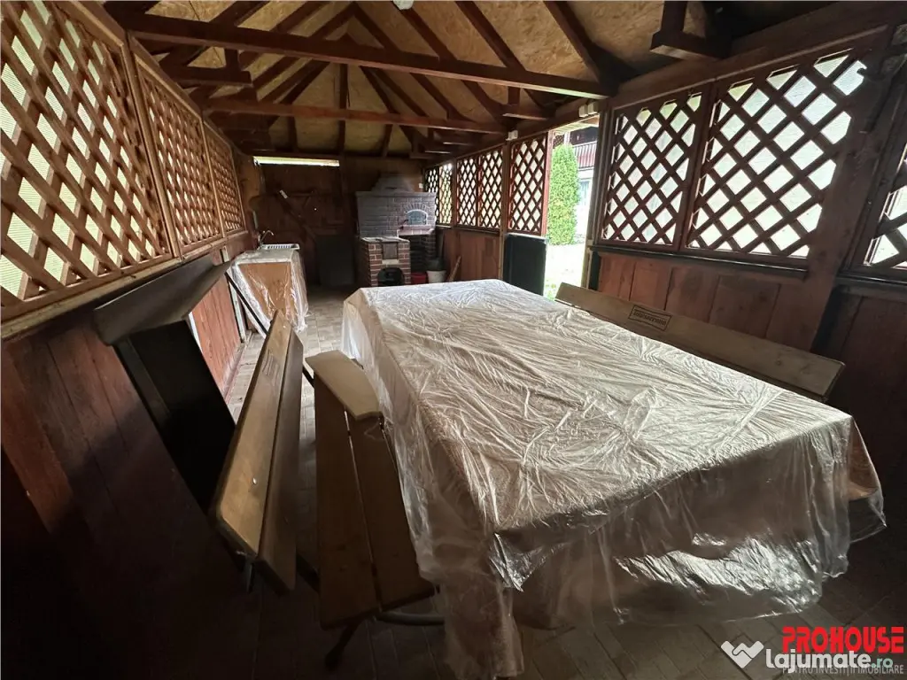 Vila de vacanta - D P M - teren 6.226mp 