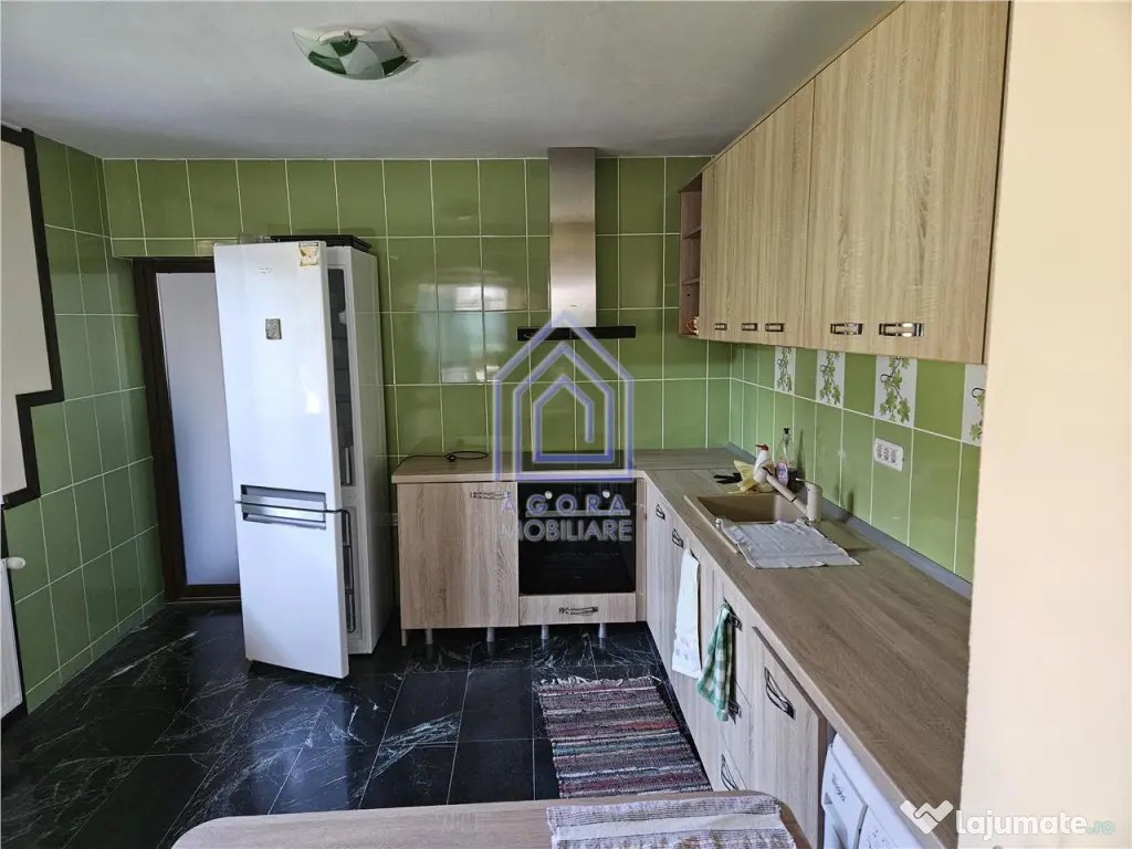 Suceava, casa deosebita in zona linistita.