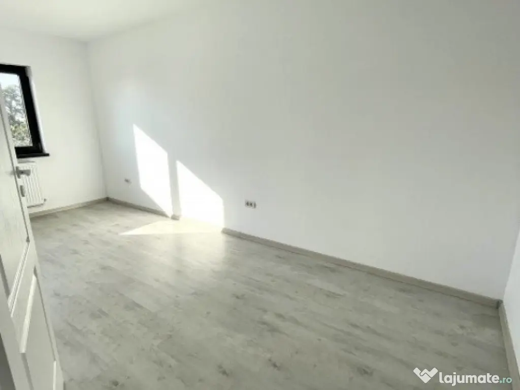 Duplex la cheie, 3 camere, Lumina